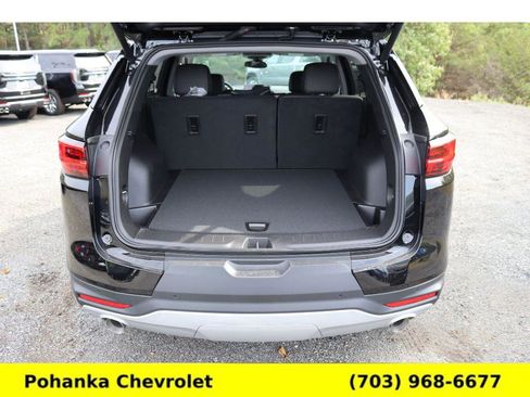 New 2025 Chevrolet Blazer LT w/ Midnight/Sport Edition image 31