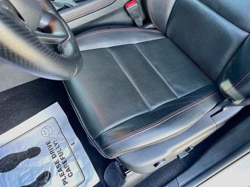 Used 2024 Dodge Durango R/T RWD image 19