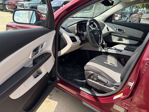 Used 2017 GMC Terrain SLE FWD image 10