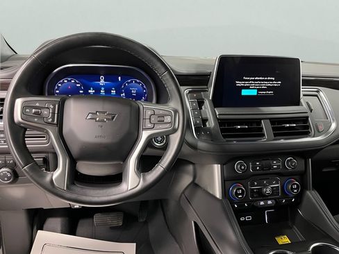 Used 2023 Chevrolet Suburban Z71 w/ Off-Road Capability Package AWD/4WD image 19