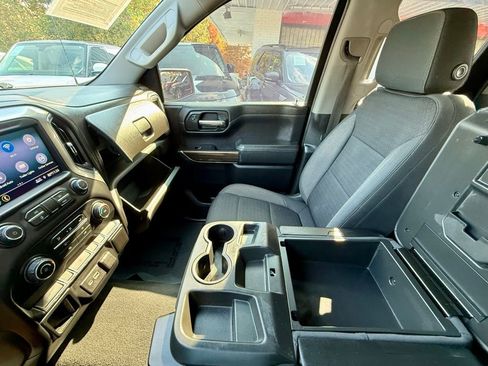 Used 2020 Chevrolet Silverado 1500 LT w/ Trailering Package image 19