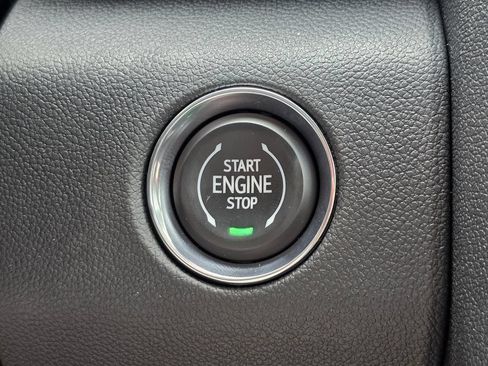 New 2026 GMC Acadia Elevation w/ Elevation Premium Package AWD/4WD image 32