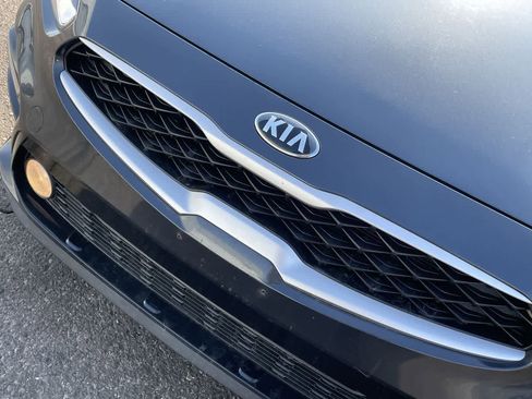 Used 2019 Kia Forte LXS image 30