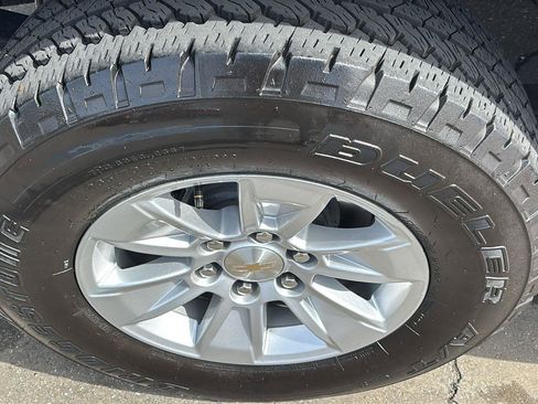 Certified 2024 Chevrolet Silverado 1500 LT w/ Safety Package RWD image 11
