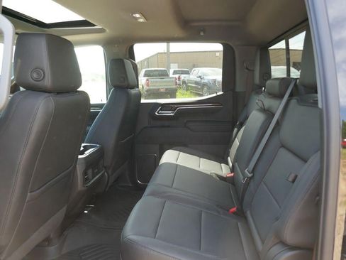 New 2026 Chevrolet Silverado 1500 LT Trail Boss w/ Convenience Package II AWD/4WD image 15