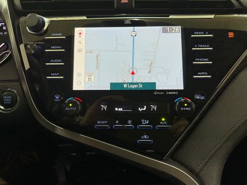 Used 2020 Toyota Camry XLE w/ Navigation Package image 24