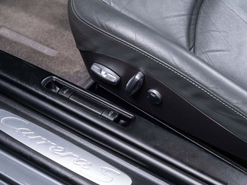 Used 2006 Porsche 911 Carrera 4S image 42