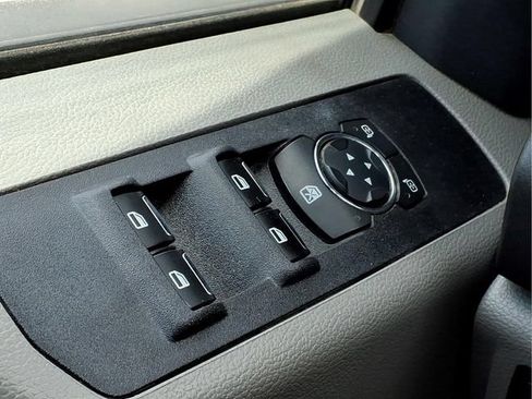 Used 2022 Ford F350 XL w/ Power Equipment Group AWD/4WD image 17