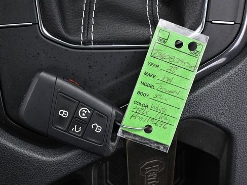 Used 2023 Volkswagen Tiguan SE FWD image 30