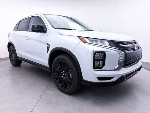 New 2026 Mitsubishi Outlander Sport LE AWD/4WD image 1