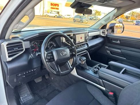 Used 2022 Toyota Tundra SR5 image 7