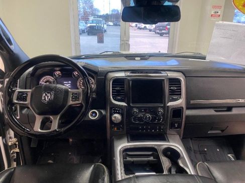 Used 2017 RAM 1500 Limited image 27