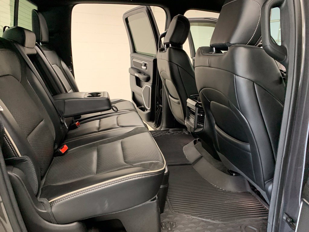 Used 2022 RAM 1500 Laramie AWD/4WD image 6
