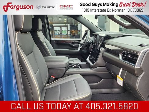 New 2026 GMC Yukon Elevation w/ Elevation Premium Package AWD/4WD image 44