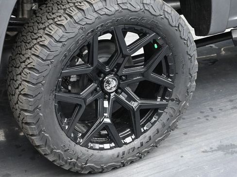 New 2025 Ford F150 Lariat w/ Equipment Group 502A High image 10