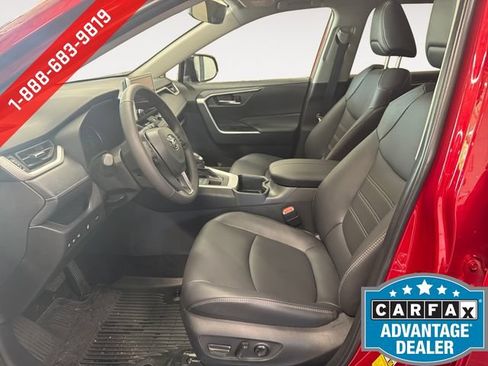Used 2025 Toyota RAV4 XLE Premium AWD/4WD image 8
