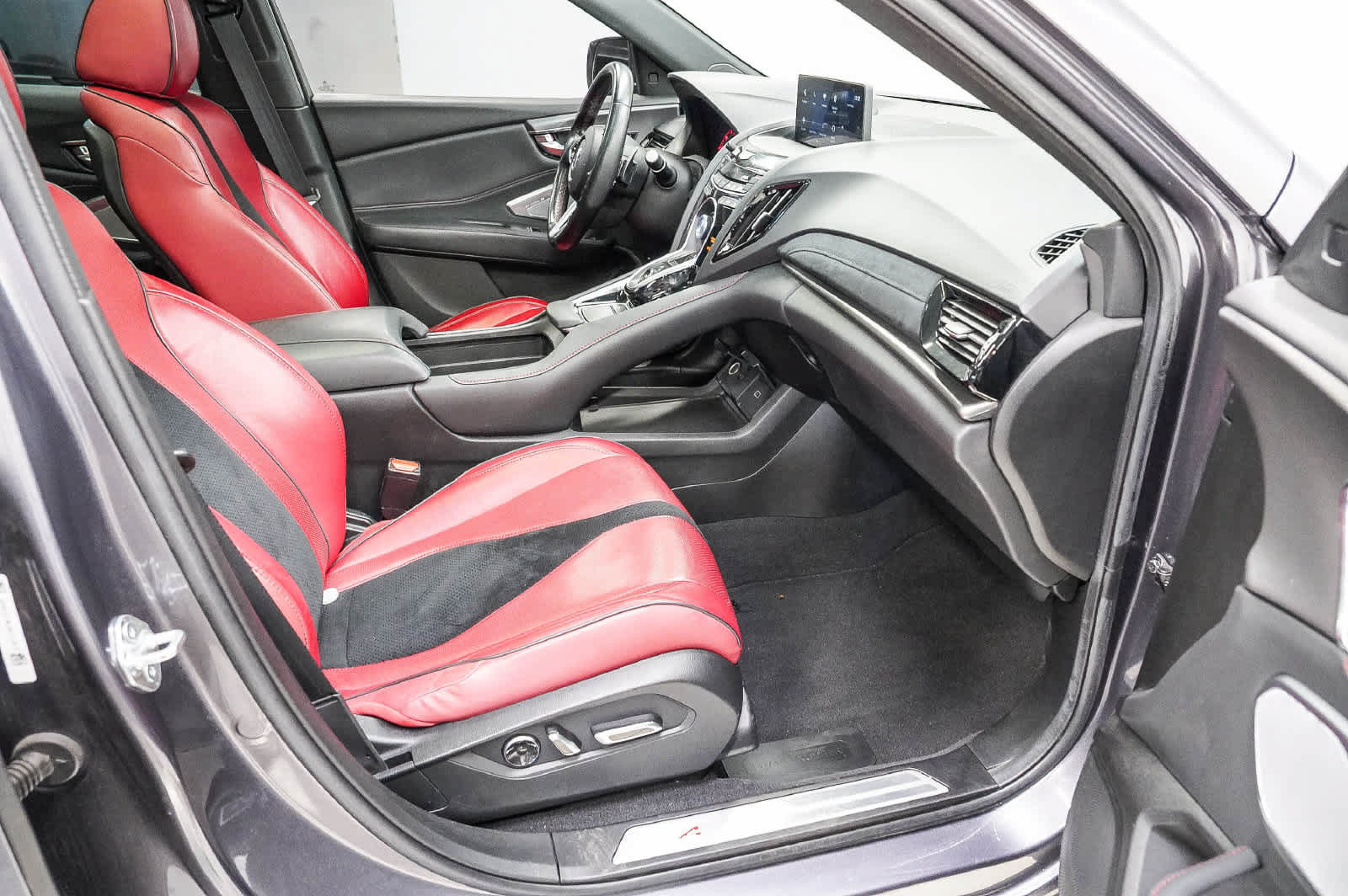 Used 2021 Acura RDX w/ Advance Package FWD image 8