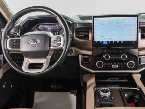 Used 2023 Ford Expedition Max Limited image 18