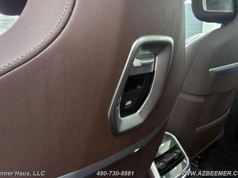 Used 2024 BMW 740i xDrive w/ Executive Package AWD/4WD image 45