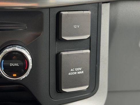 Used 2022 Ford F150 Lariat w/ Equipment Group 502A High AWD/4WD image 19