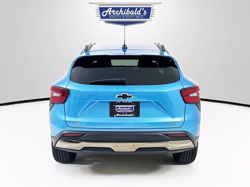 Used 2025 Chevrolet Trax ACTIV w/ Driver Confidence Package FWD image 7