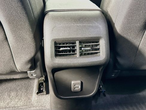 Used 2020 Chevrolet Equinox LS w/ LS Convenience Package FWD image 26