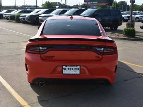 Used 2021 Dodge Charger R/T w/ Blacktop Package RWD image 6