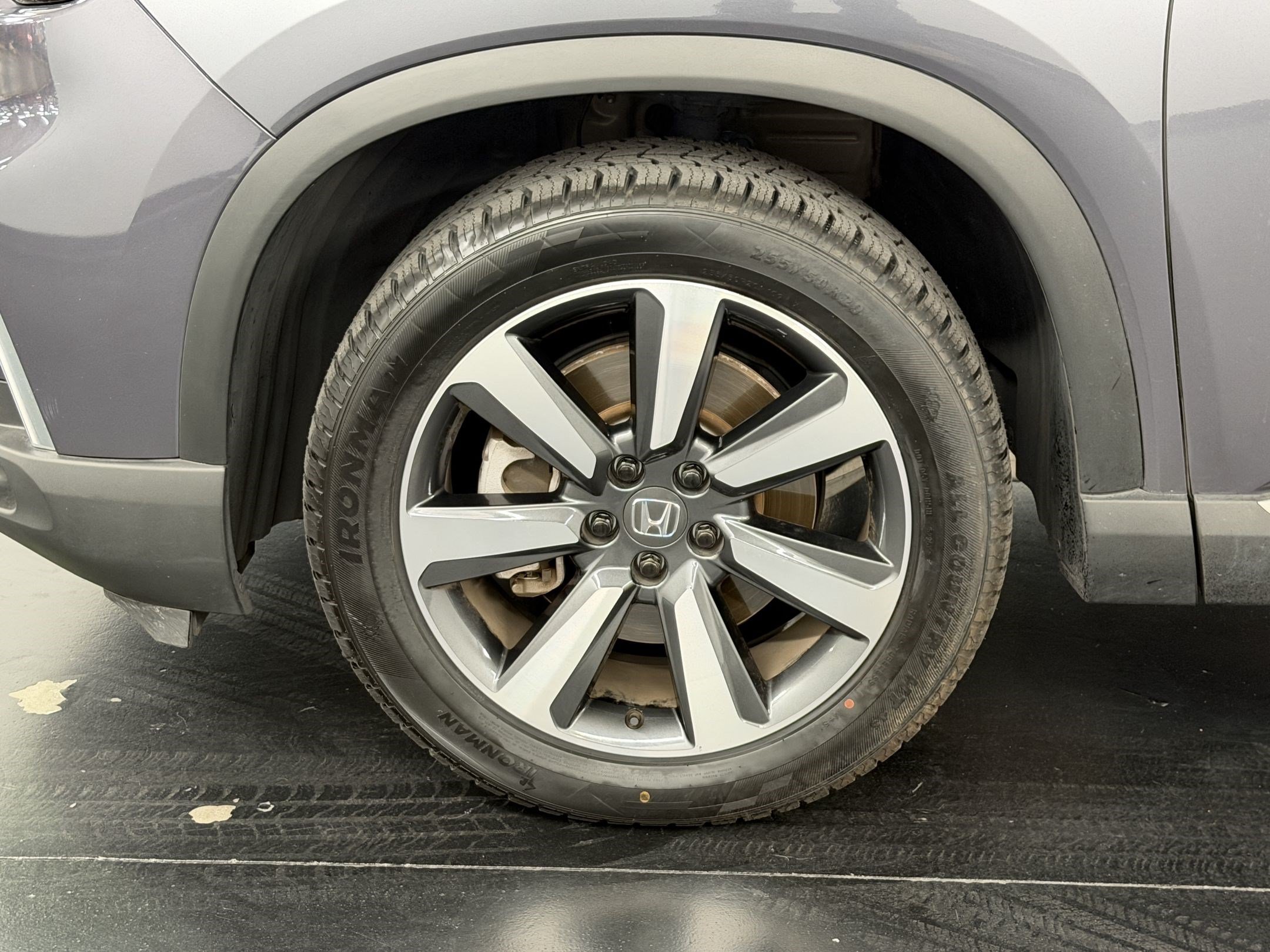 Certified 2024 Honda Pilot Touring image 13