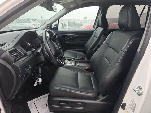 Used 2021 Honda Pilot Special Edition image 3