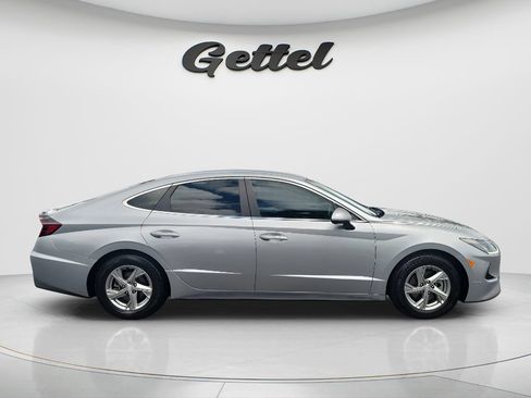 Certified 2022 Hyundai Sonata SE w/ Cargo Package FWD image 4