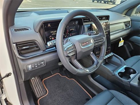 New 2026 GMC Terrain AT4 w/ Convenience Package III image 21