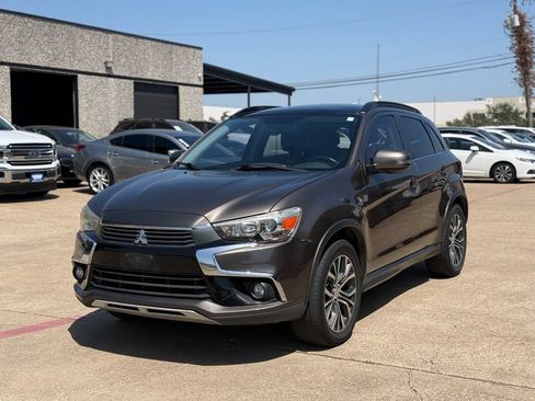 Used 2016 Mitsubishi Outlander Sport GT FWD image 3