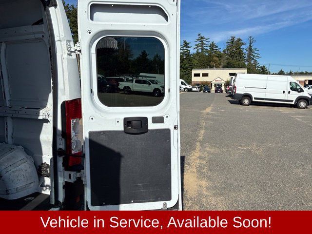 Used 2023 RAM ProMaster 2500 FWD image 14