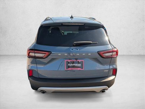 New 2026 Ford Escape SE image 7