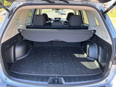 Used 2020 Subaru Forester Premium image 17