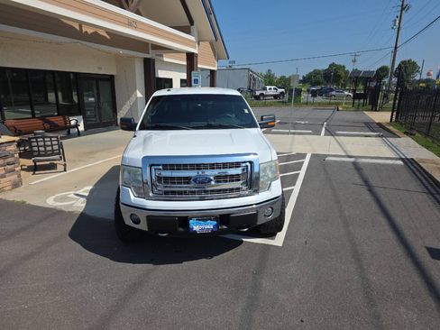 Used 2013 Ford F150 XLT w/ Luxury Equipment Group AWD/4WD image 10