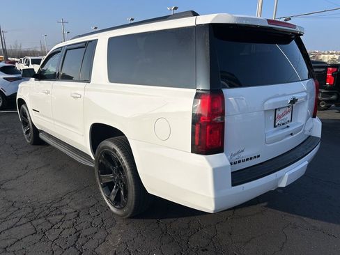 Used 2019 Chevrolet Suburban Premier image 7