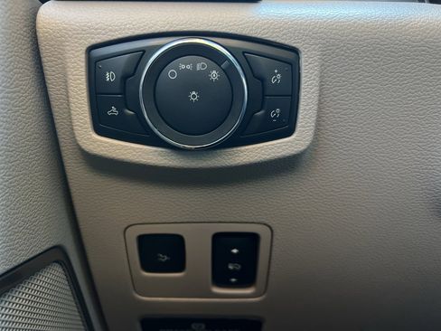 Used 2018 Ford F350 Limited w/ FX4 4x4 Off Road Package image 27