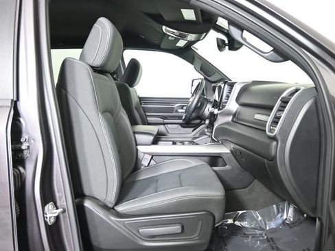 Used 2023 RAM 1500 Big Horn AWD/4WD image 14