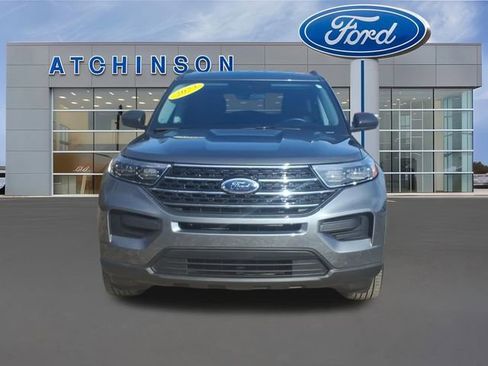 Certified 2023 Ford Explorer XLT image 2