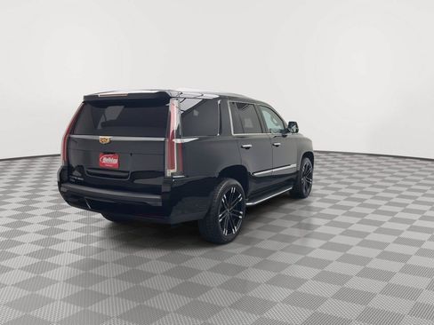 Used 2019 Cadillac Escalade Luxury AWD/4WD image 44