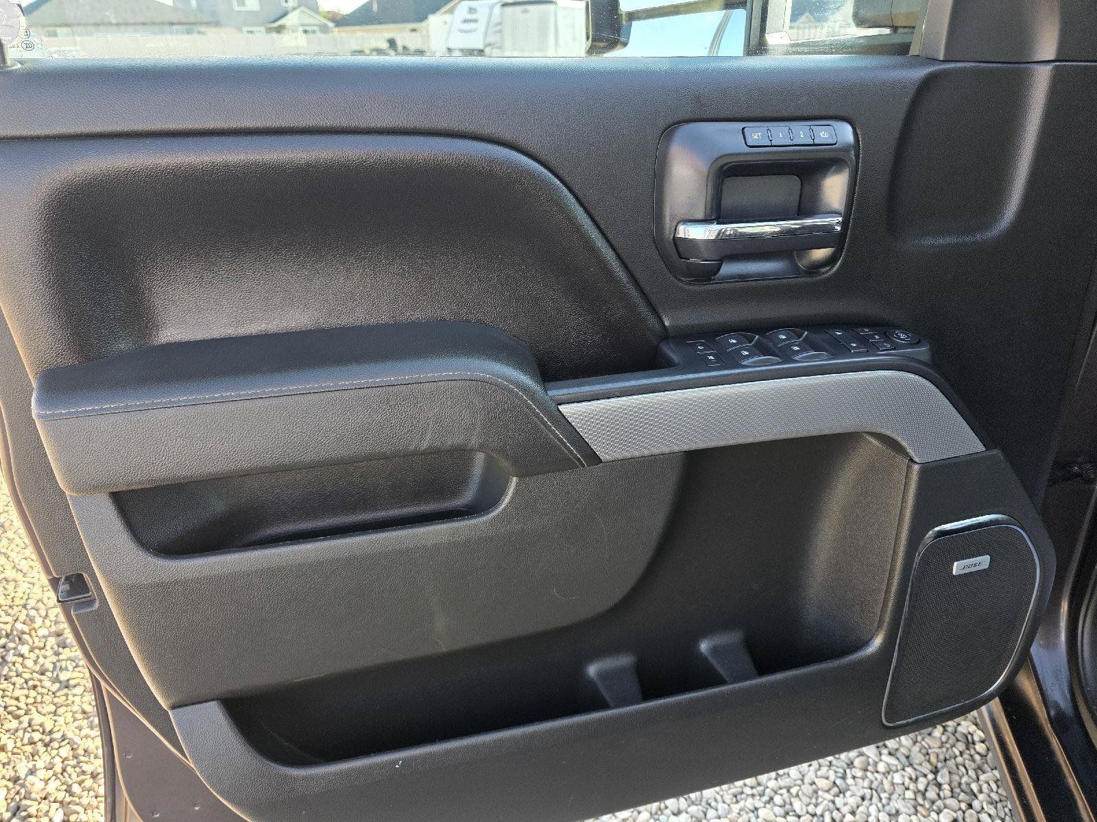 Used 2014 Chevrolet Silverado 1500 LTZ AWD/4WD image 11