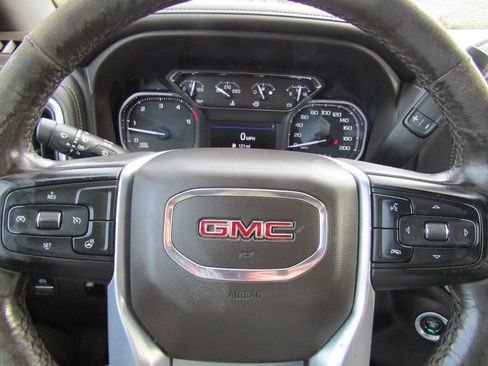 Used 2022 GMC Sierra 2500 SLE w/ SLE Value Package; image 12