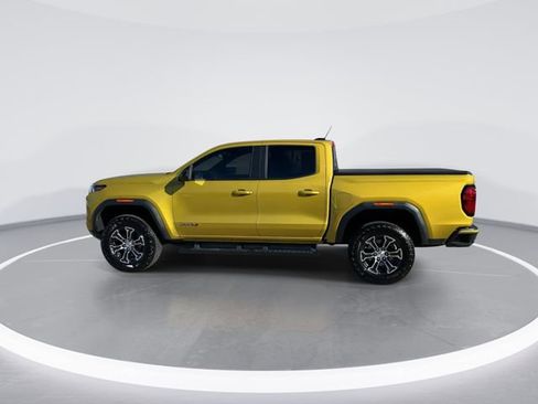 Used 2023 GMC Canyon AT4 w/ AT4 Premium Package image 4