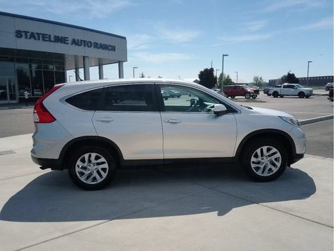 Used 2016 Honda CR-V EX image 2