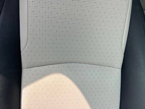 Used 2025 Honda Odyssey Elite image 38