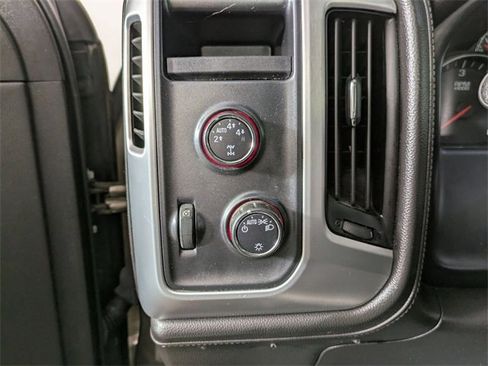 Used 2014 GMC Sierra 1500 SLE image 10
