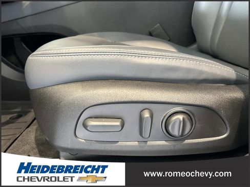 Used 2023 Buick Enclave Essence w/ Trailering Package, 5000 lbs. FWD image 14