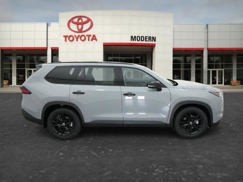 New 2026 Toyota Grand Highlander AWD Hybrid image 20