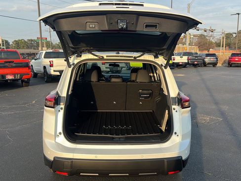 New 2026 Nissan Rogue SV image 11